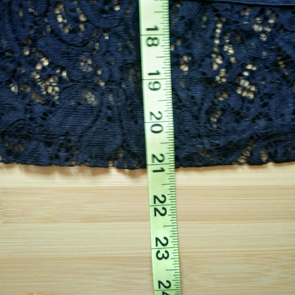 Guess Striped & Blocked Lace Top - Picture 10 of 10